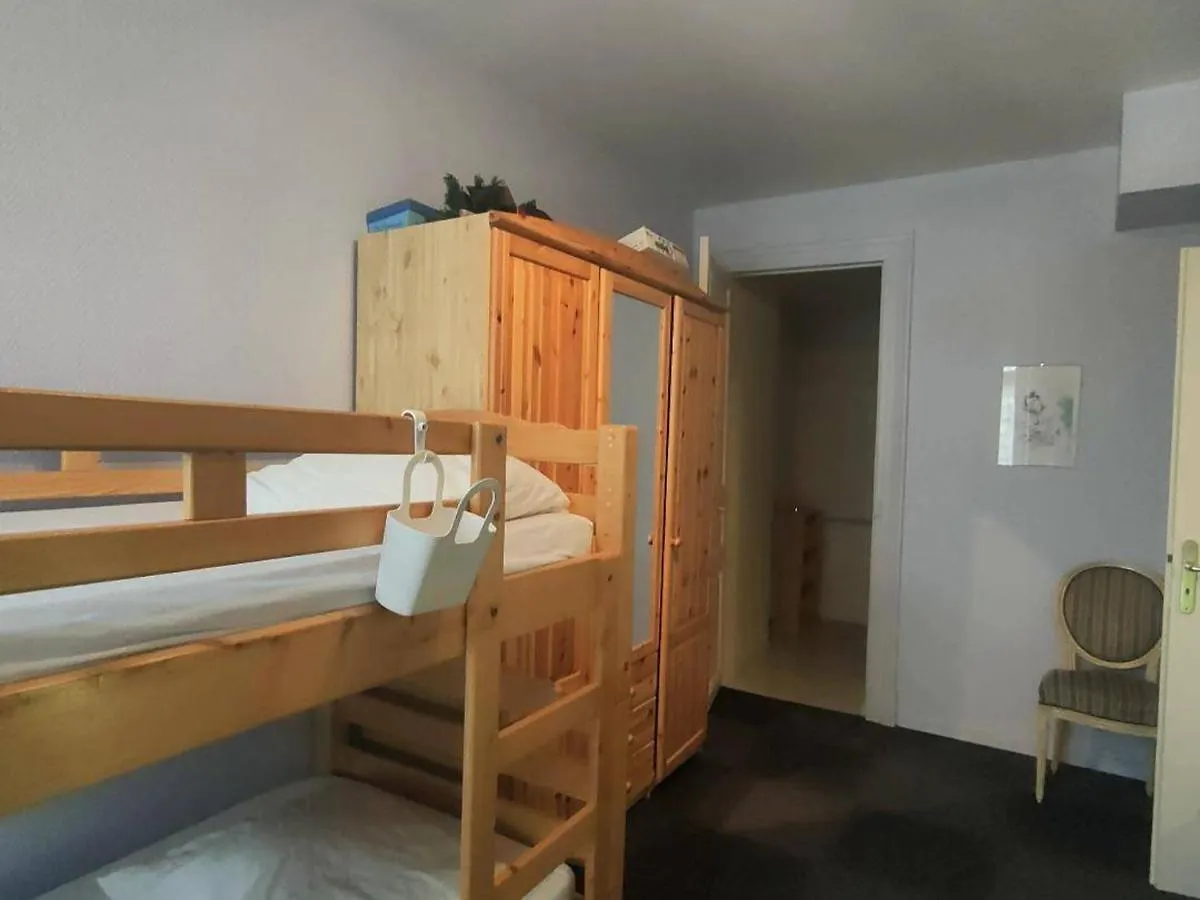 Spacieux Appartement 8 Pers. Avec Balcons, 2 Salles De Bain, Parking Gratuit - Cauterets - Fr-1-234-165 Apartment